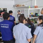 ปทุมธานี สสจ.ปทุมฯ นำกำลังฝ่ายปกครอง ตร.ลงตรวจปูพรมร้านกัญชาทั่วจังหวัด พบว่าทำผิดสั่งพักใบอนุญาตแล้ว 2 ร้าน